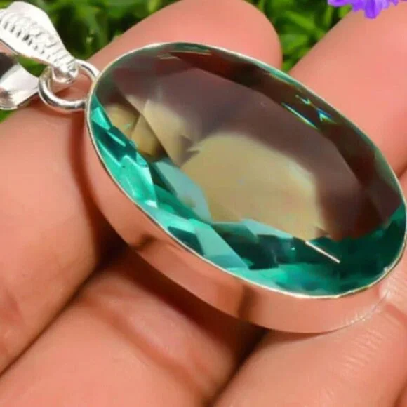 Blue Topaz Gemstone Sterling Silver 925 Silver Pendant Necklace - Picture 1 of 3